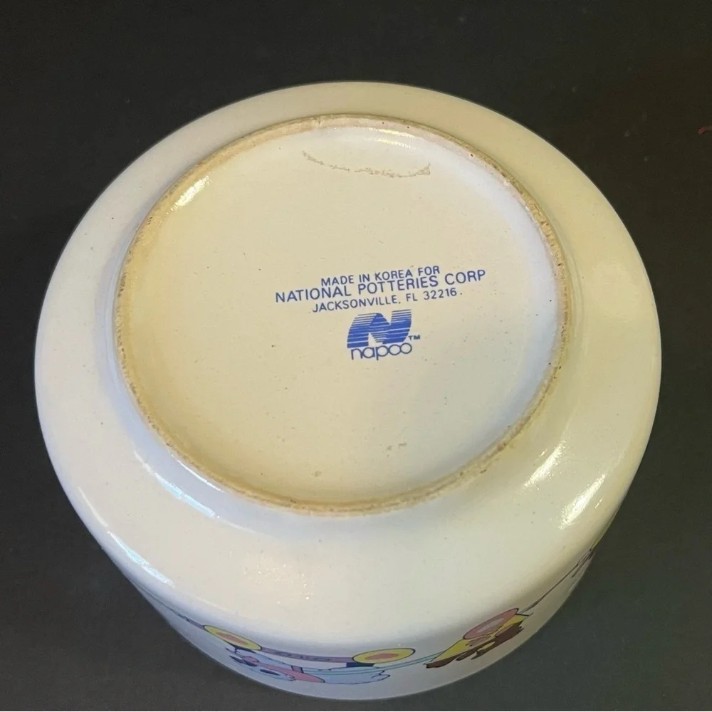Vintage 1980s Animal Circus Train Wagon Bowl Pastel Retro Ceramic Nursery